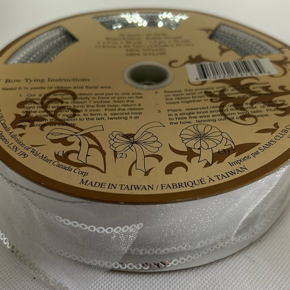 Bundle of 3 Rolls of Wired Ribbon Turquoise/ Pale Green / White / Silver - Picture 7 of 9